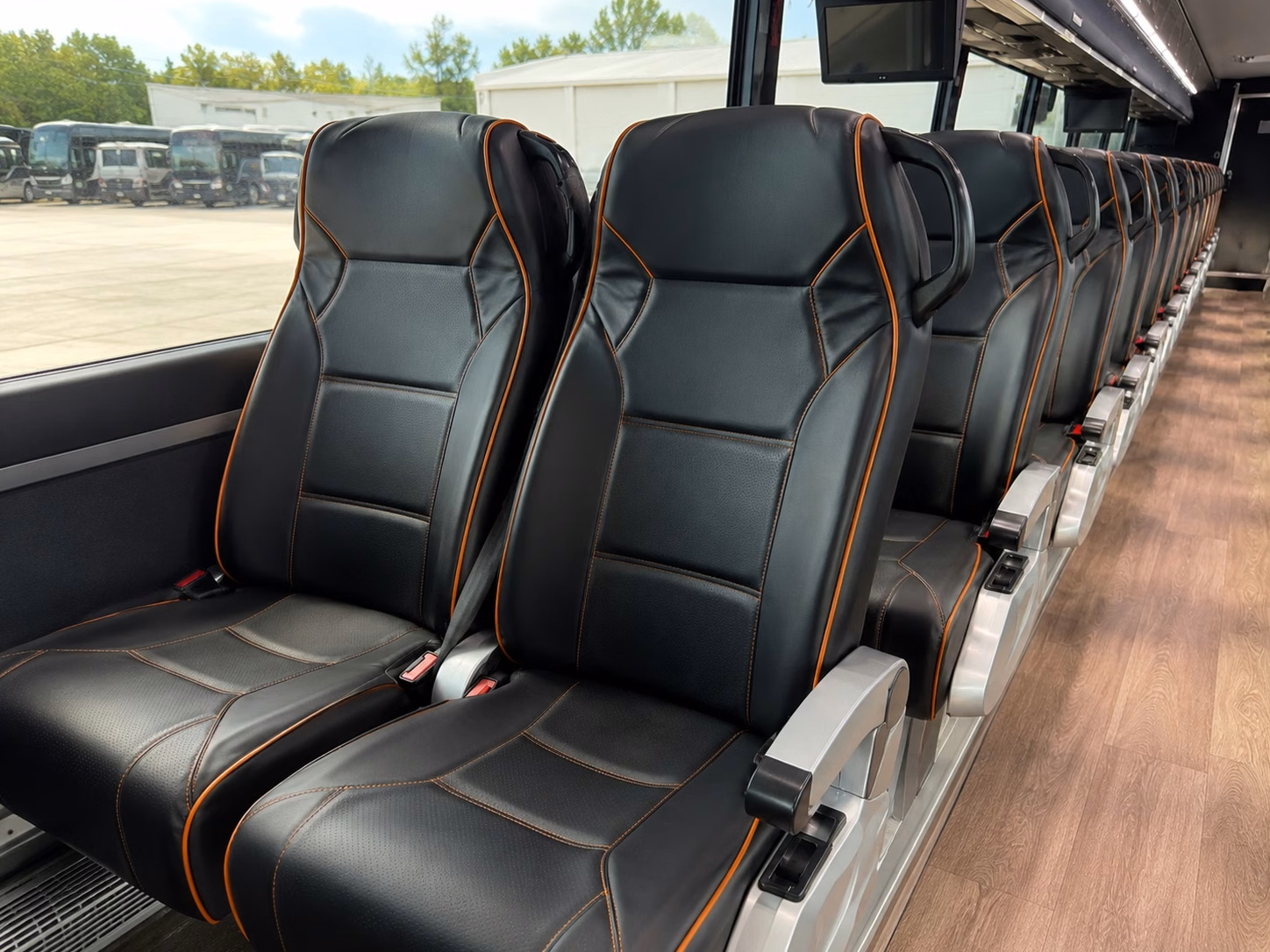 choose the right bus size for your davie prom group