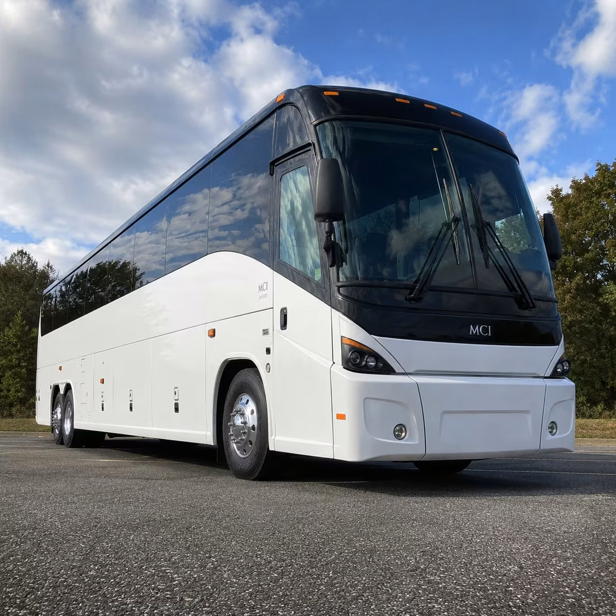 daviecharterbus com lets you coordinate multi shift shuttle services for davie s healthcare and industrial workforce
