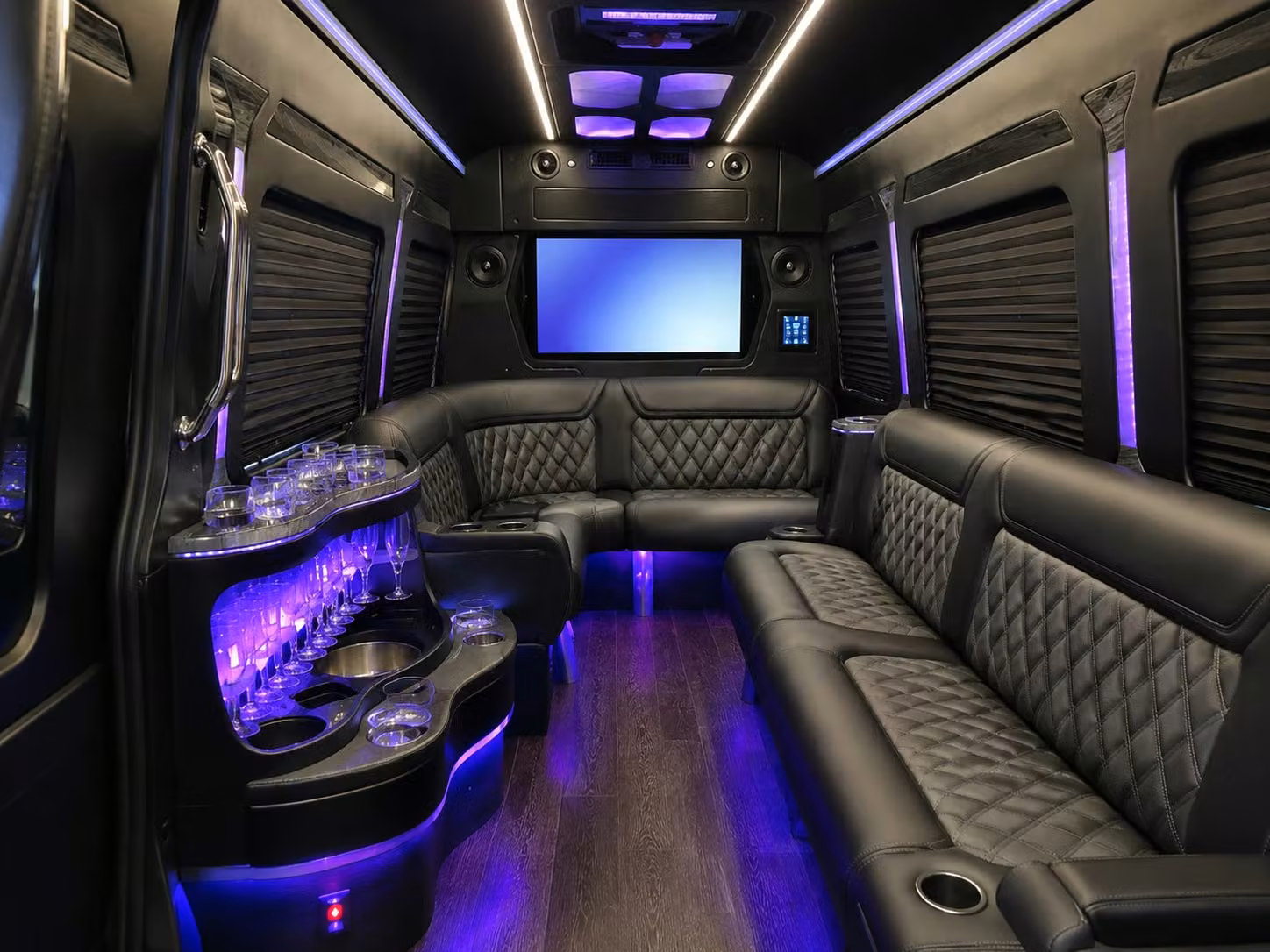 it s never been easier to book airport transfers for corporate groups in davie